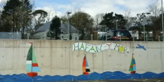 Hafan Y Mor<br />Children’s Centre
